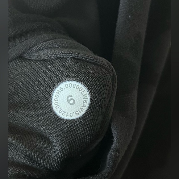 Lululemon Align Crop *21"- Incognito Camo Multi Grey/ Size 6 - Picture 6 of 9